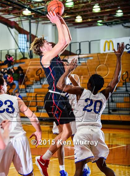 Thumbnail 1 in Katy Taylor vs. Pearce (McDonald's Texas Invitational) photogallery.