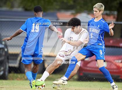 Thumbnail 2 in Episcopal @ Clay (Preseason) photogallery.