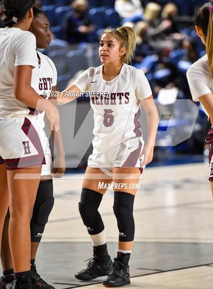 Thumbnail 1 in Cypress Creek v Heights (UIL 6A Regional Quarterfinal Playoff) photogallery.