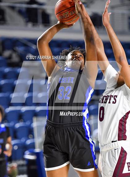 Thumbnail 2 in Cypress Creek v Heights (UIL 6A Regional Quarterfinal Playoff) photogallery.