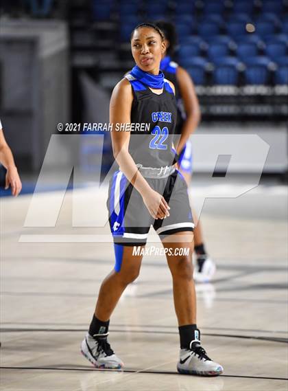 Thumbnail 2 in Cypress Creek v Heights (UIL 6A Regional Quarterfinal Playoff) photogallery.