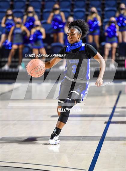 Thumbnail 3 in Cypress Creek v Heights (UIL 6A Regional Quarterfinal Playoff) photogallery.