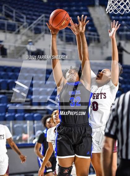 Thumbnail 2 in Cypress Creek v Heights (UIL 6A Regional Quarterfinal Playoff) photogallery.