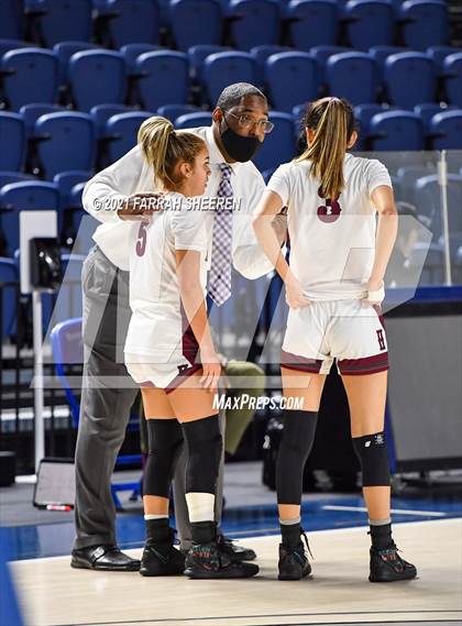 Thumbnail 2 in Cypress Creek v Heights (UIL 6A Regional Quarterfinal Playoff) photogallery.