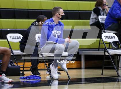 Thumbnail 3 in Central vs Rock Bridge (Summit Grill Shootout) photogallery.