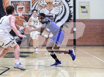 Thumbnail 3 in Central vs Rock Bridge (Summit Grill Shootout) photogallery.
