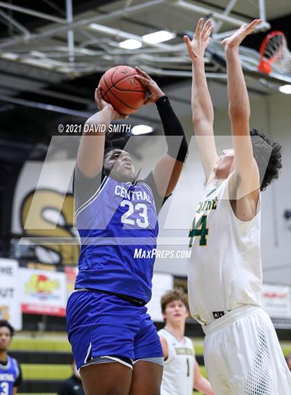 Thumbnail 3 in Central vs Rock Bridge (Summit Grill Shootout) photogallery.