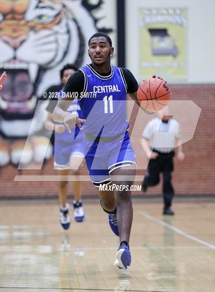 Thumbnail 2 in Central vs Rock Bridge (Summit Grill Shootout) photogallery.