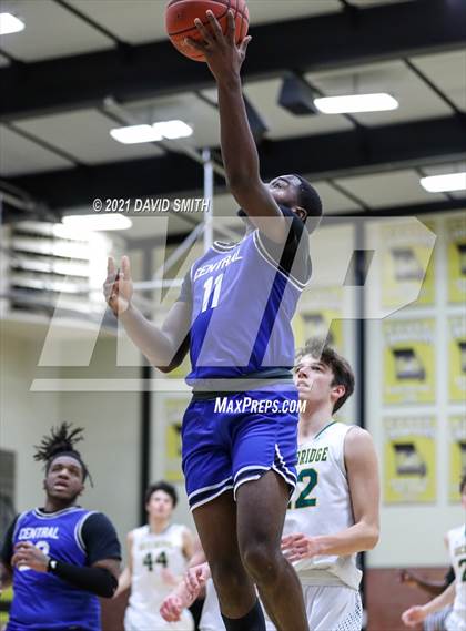 Thumbnail 3 in Central vs Rock Bridge (Summit Grill Shootout) photogallery.