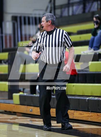 Thumbnail 1 in Central vs Rock Bridge (Summit Grill Shootout) photogallery.