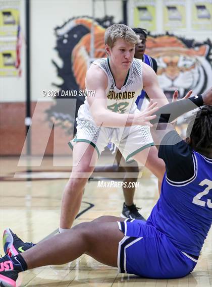 Thumbnail 1 in Central vs Rock Bridge (Summit Grill Shootout) photogallery.