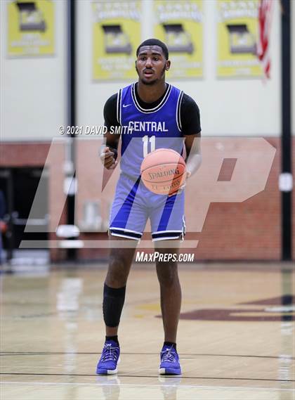 Thumbnail 1 in Central vs Rock Bridge (Summit Grill Shootout) photogallery.
