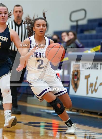 Thumbnail 2 in Tri-West Hendricks vs. Greencastle (IHSAA 3A Sectional 1st Round) photogallery.