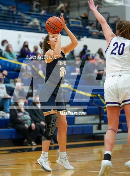 Thumbnail 1 in Tri-West Hendricks vs. Greencastle (IHSAA 3A Sectional 1st Round) photogallery.