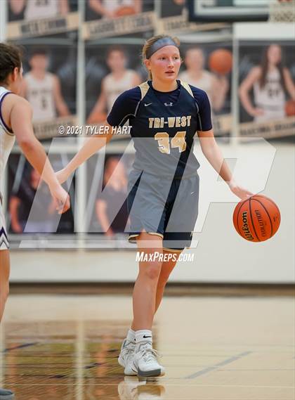 Thumbnail 2 in Tri-West Hendricks vs. Greencastle (IHSAA 3A Sectional 1st Round) photogallery.
