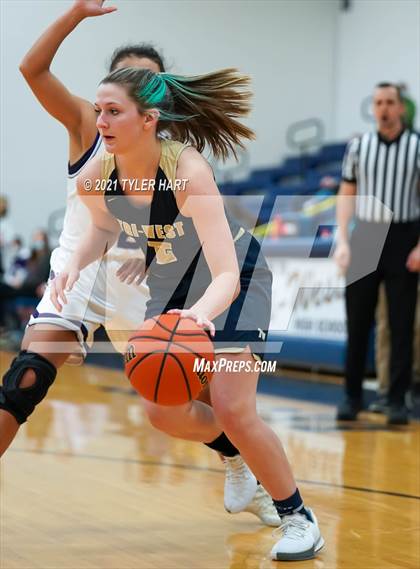 Thumbnail 3 in Tri-West Hendricks vs. Greencastle (IHSAA 3A Sectional 1st Round) photogallery.