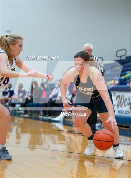 Thumbnail 1 in Tri-West Hendricks vs. Greencastle (IHSAA 3A Sectional 1st Round) photogallery.