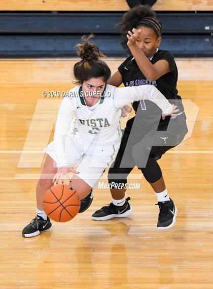 Thumbnail 1 in Sacramento vs. Mountain Vista (NIKE Tournament of Champions) photogallery.