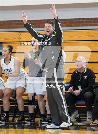 Thumbnail 2 in Sacramento vs. Mountain Vista (NIKE Tournament of Champions) photogallery.