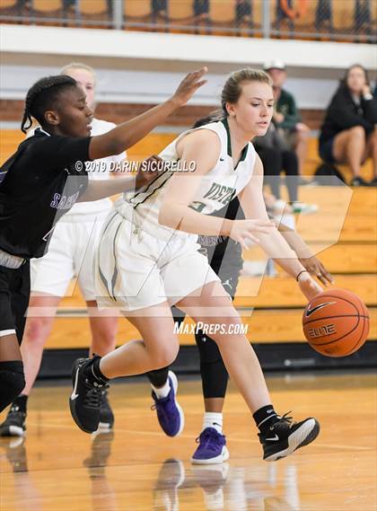 Thumbnail 3 in Sacramento vs. Mountain Vista (NIKE Tournament of Champions) photogallery.