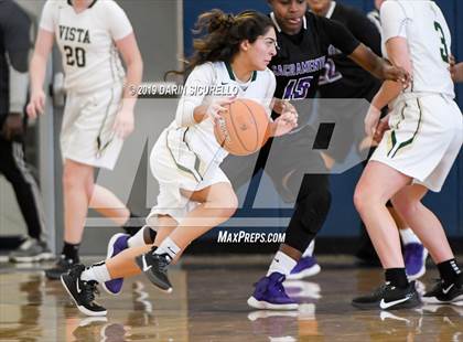 Thumbnail 2 in Sacramento vs. Mountain Vista (NIKE Tournament of Champions) photogallery.