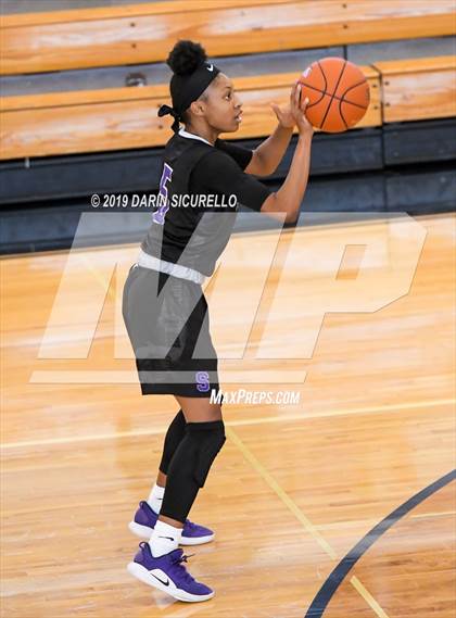 Thumbnail 1 in Sacramento vs. Mountain Vista (NIKE Tournament of Champions) photogallery.