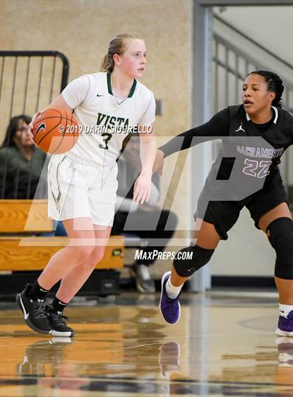Thumbnail 3 in Sacramento vs. Mountain Vista (NIKE Tournament of Champions) photogallery.