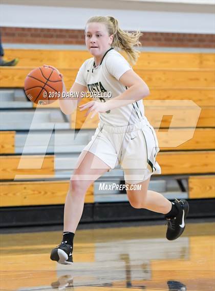 Thumbnail 2 in Sacramento vs. Mountain Vista (NIKE Tournament of Champions) photogallery.