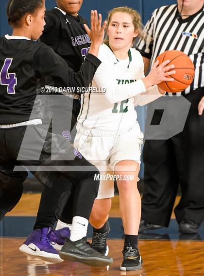 Thumbnail 2 in Sacramento vs. Mountain Vista (NIKE Tournament of Champions) photogallery.