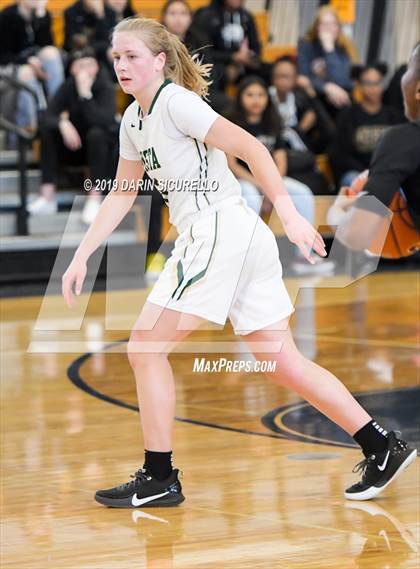 Thumbnail 3 in Sacramento vs. Mountain Vista (NIKE Tournament of Champions) photogallery.