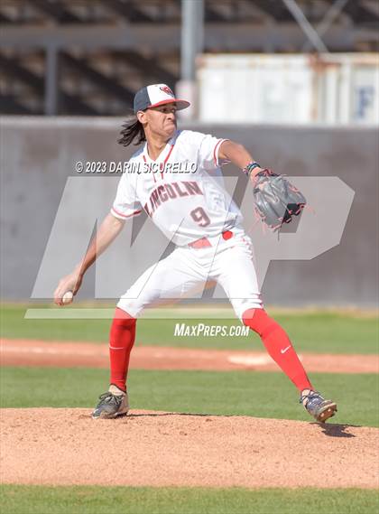 Thumbnail 3 in Centaurus vs Lincoln (Coach Bob Invitational) photogallery.