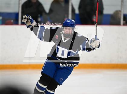 Thumbnail 1 in Darien vs. Northwest Catholic (CIAC D1 Quarterfinal) photogallery.