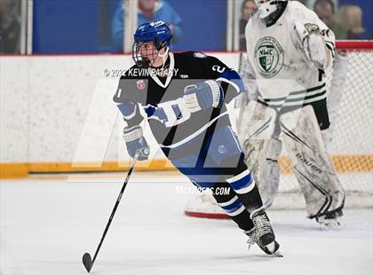 Thumbnail 2 in Darien vs. Northwest Catholic (CIAC D1 Quarterfinal) photogallery.