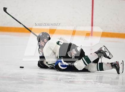 Thumbnail 1 in Darien vs. Northwest Catholic (CIAC D1 Quarterfinal) photogallery.