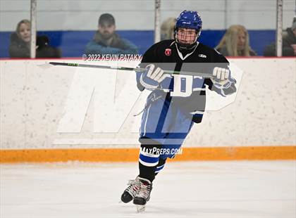 Thumbnail 1 in Darien vs. Northwest Catholic (CIAC D1 Quarterfinal) photogallery.