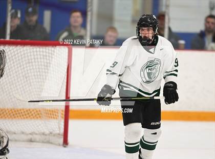 Thumbnail 3 in Darien vs. Northwest Catholic (CIAC D1 Quarterfinal) photogallery.