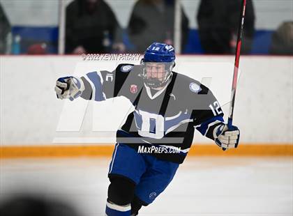 Thumbnail 1 in Darien vs. Northwest Catholic (CIAC D1 Quarterfinal) photogallery.