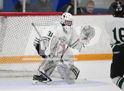 Thumbnail 2 in Darien vs. Northwest Catholic (CIAC D1 Quarterfinal) photogallery.