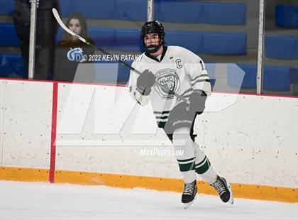 Thumbnail 3 in Darien vs. Northwest Catholic (CIAC D1 Quarterfinal) photogallery.