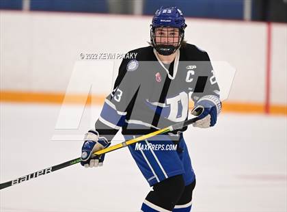 Thumbnail 3 in Darien vs. Northwest Catholic (CIAC D1 Quarterfinal) photogallery.