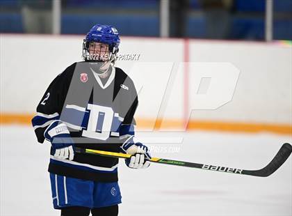 Thumbnail 2 in Darien vs. Northwest Catholic (CIAC D1 Quarterfinal) photogallery.