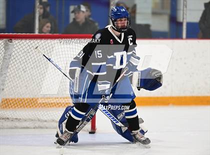Thumbnail 3 in Darien vs. Northwest Catholic (CIAC D1 Quarterfinal) photogallery.