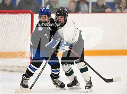 Thumbnail 1 in Darien vs. Northwest Catholic (CIAC D1 Quarterfinal) photogallery.