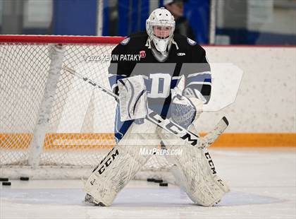 Thumbnail 1 in Darien vs. Northwest Catholic (CIAC D1 Quarterfinal) photogallery.