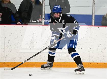 Thumbnail 2 in Darien vs. Northwest Catholic (CIAC D1 Quarterfinal) photogallery.