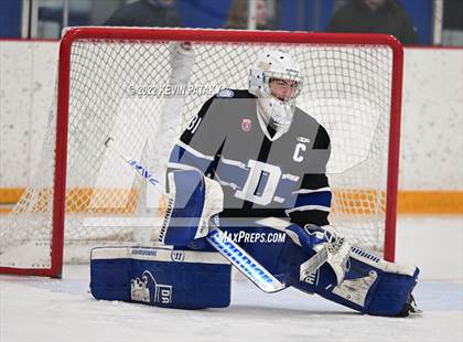 Thumbnail 2 in Darien vs. Northwest Catholic (CIAC D1 Quarterfinal) photogallery.
