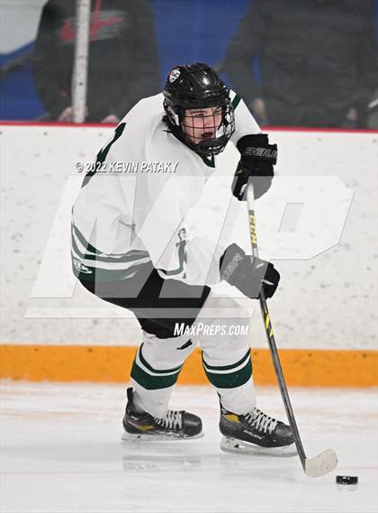 Thumbnail 2 in Darien vs. Northwest Catholic (CIAC D1 Quarterfinal) photogallery.