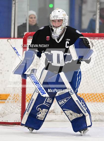 Thumbnail 3 in Darien vs. Northwest Catholic (CIAC D1 Quarterfinal) photogallery.