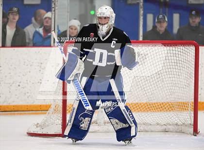 Thumbnail 2 in Darien vs. Northwest Catholic (CIAC D1 Quarterfinal) photogallery.