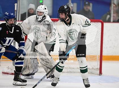 Thumbnail 3 in Darien vs. Northwest Catholic (CIAC D1 Quarterfinal) photogallery.
